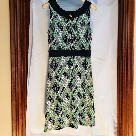 Tory Burch Silk Summer Dress / Green  Black - Size Medium - Picture 4 of 13